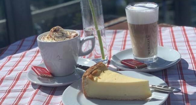 Kaffee und Kuchen